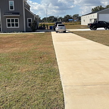 Driveway-Cleaning-in-Plant-City-FL 3