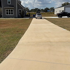 Driveway-Cleaning-in-Plant-City-FL 4